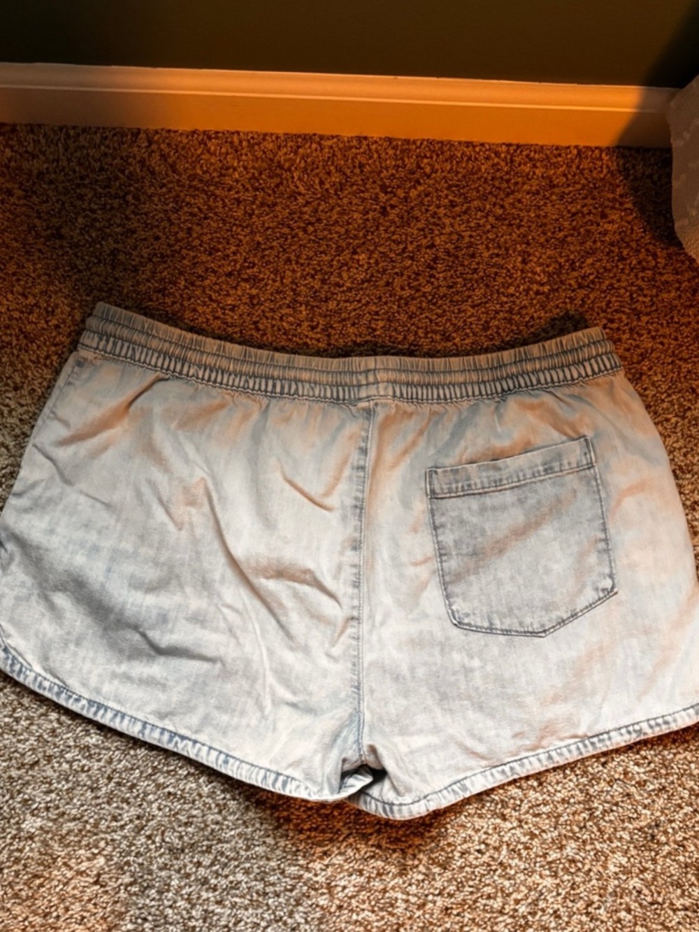 Aerie size large shorts - Picture 9 of 10